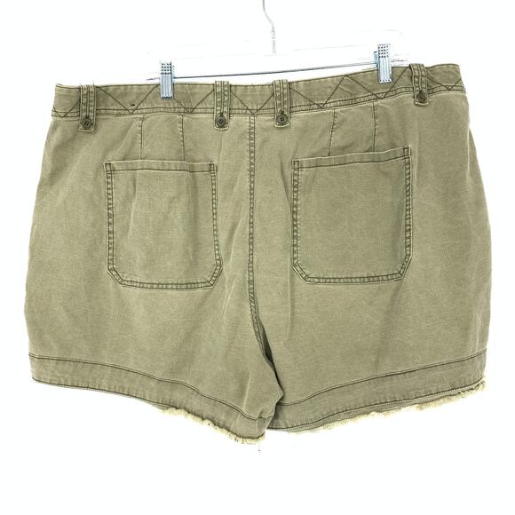 Lane Bryant Shorts Women's Size 24 Floral Embroidered Girlfriend Khaki Green - Picture 3 of 6